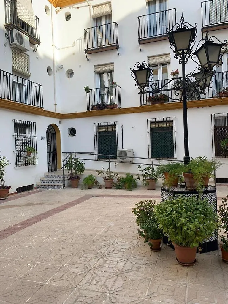 Budget And Cute Rooms With Balcony Sevilla Center Spain