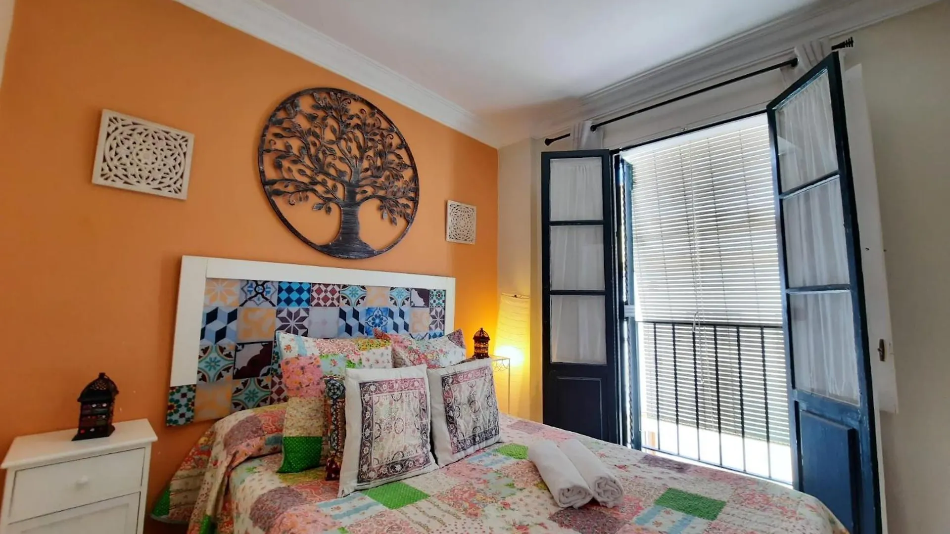Budget And Cute Rooms With Balcony Sevilla Center 0*, Seville